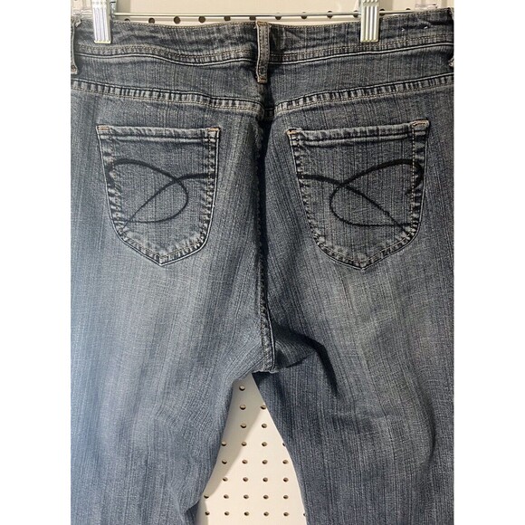 Chicos Platinum Jeans Size 2 Short Bootcut Petite Medium Slimming - Picture 3 of 13